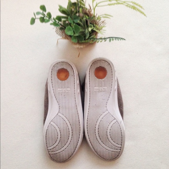 Rag & Bone Standard Issue Suede Perforated Sneaker - Picture 7 of 8